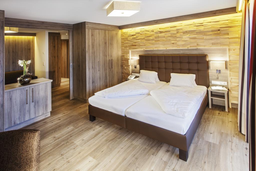 Hotel Am Reiterkogel Saalbach-Hinterglemm Exteriör bild